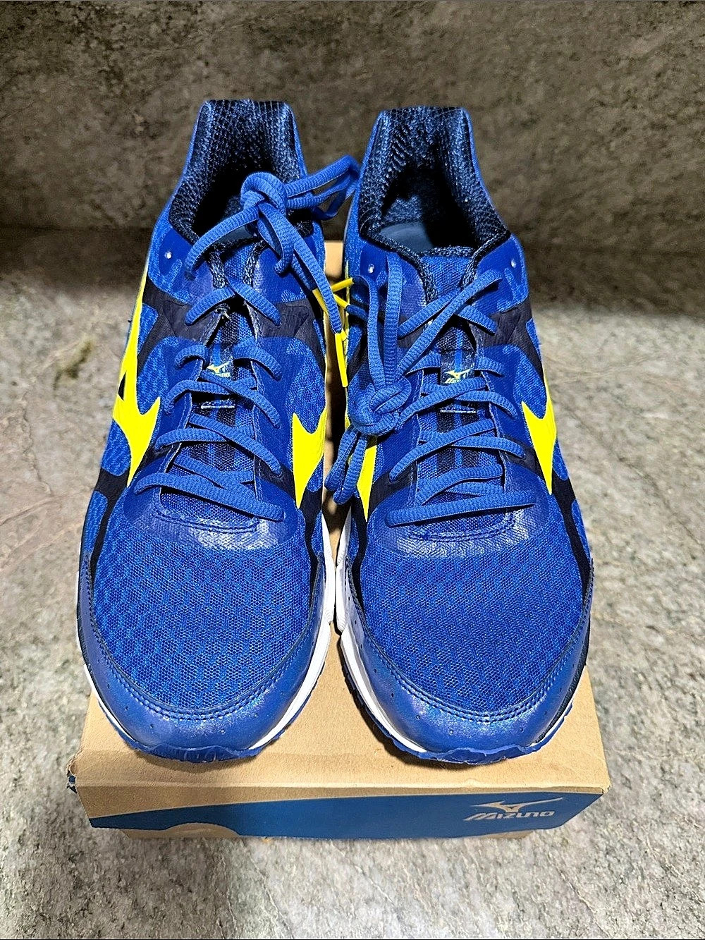 Mizuno Wave Rider 17 Men's Blue & Yellow US 12